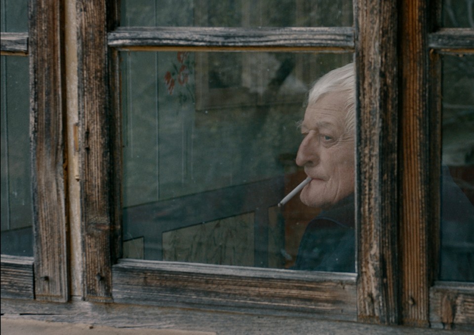 "După 40 de zile": prietenia, ca o religie